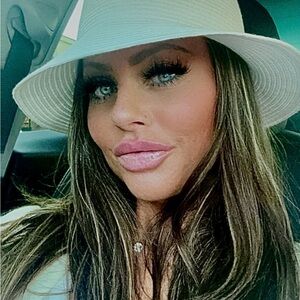 Stylish White Sun Hat